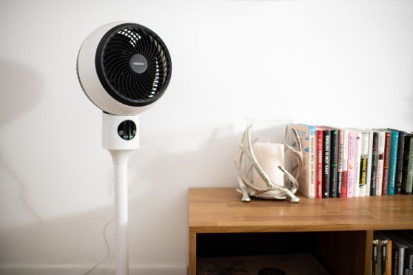 ვენტილატორი ARDESTO, 50W, remote control, display, black and white